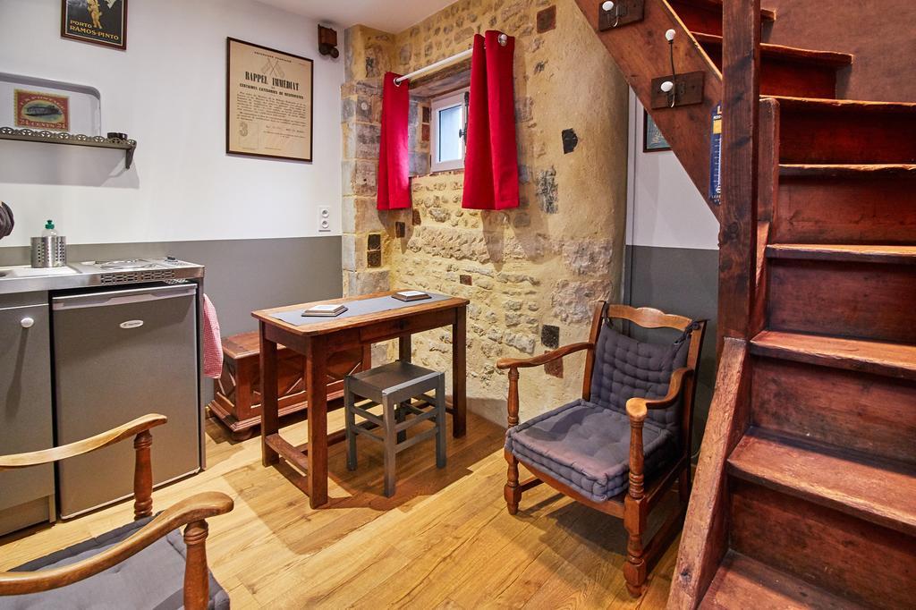 La Plus Petite Maison De France Bayeux Pokój zdjęcie