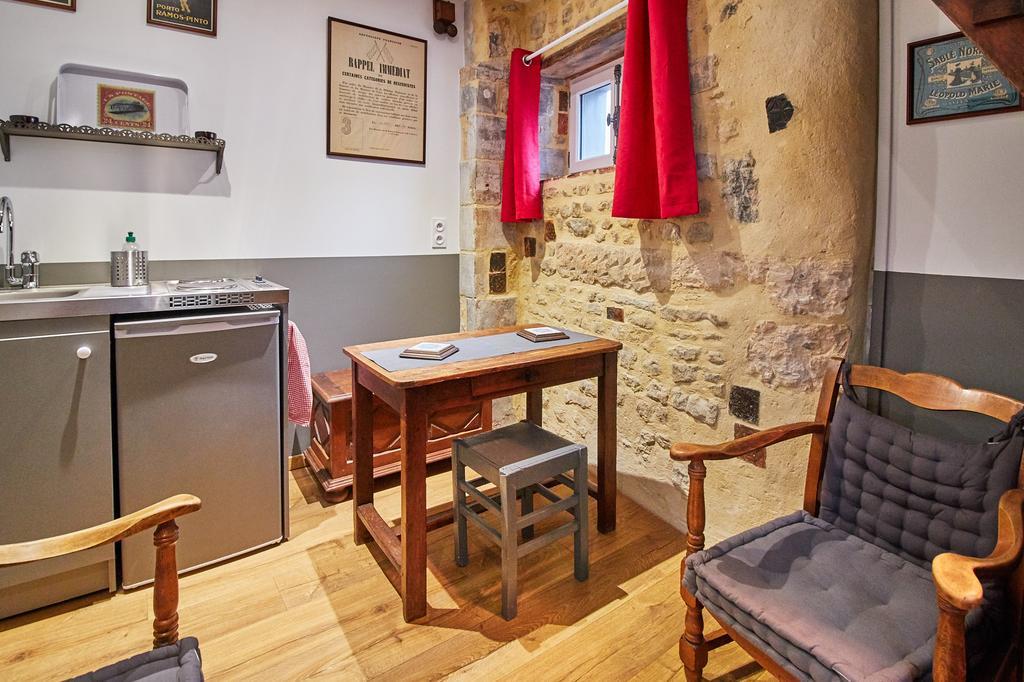 La Plus Petite Maison De France Bayeux Pokój zdjęcie